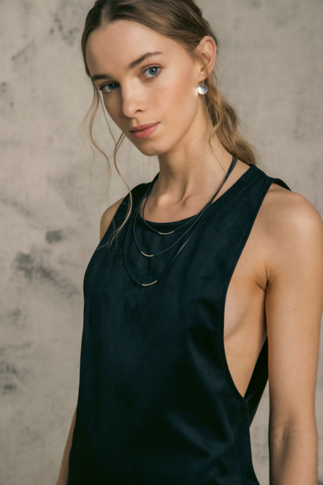 INNOCENT: THE REVEALING DRESS